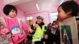 最美女交警的奇葩婚姻：他出轨诈骗养私生子 却让我背负227万债务