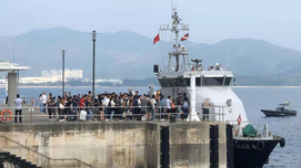 一个香港警察帮助内地学生撤离香港时的心声