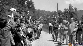 踏着毛主席的足迹：习主席重上井冈山