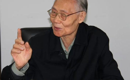 逄先知：发扬斗争精神，增强斗争本领