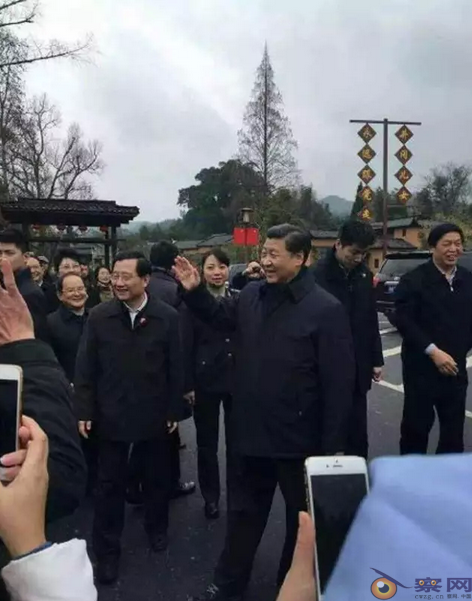 踏着毛主席的足迹：习主席重上井冈山