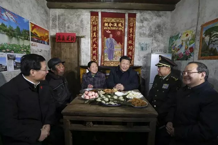 踏着毛主席的足迹：习主席重上井冈山