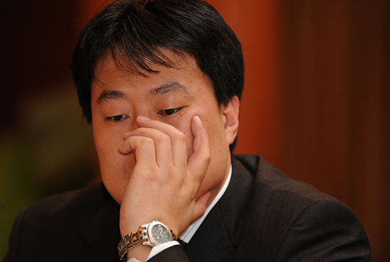 跪久了的高善文们，你们的表演可以休矣